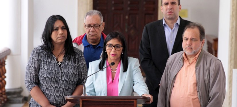 VTVcanal8's tweet photo. Venezuela declara persona no grata al encargado de negocios de Canadá y al embajador de Brasil https://t.co/wkVZC9J0Kk  #ElDialogoVaChevere https://t.co/TcEXgRKX7L