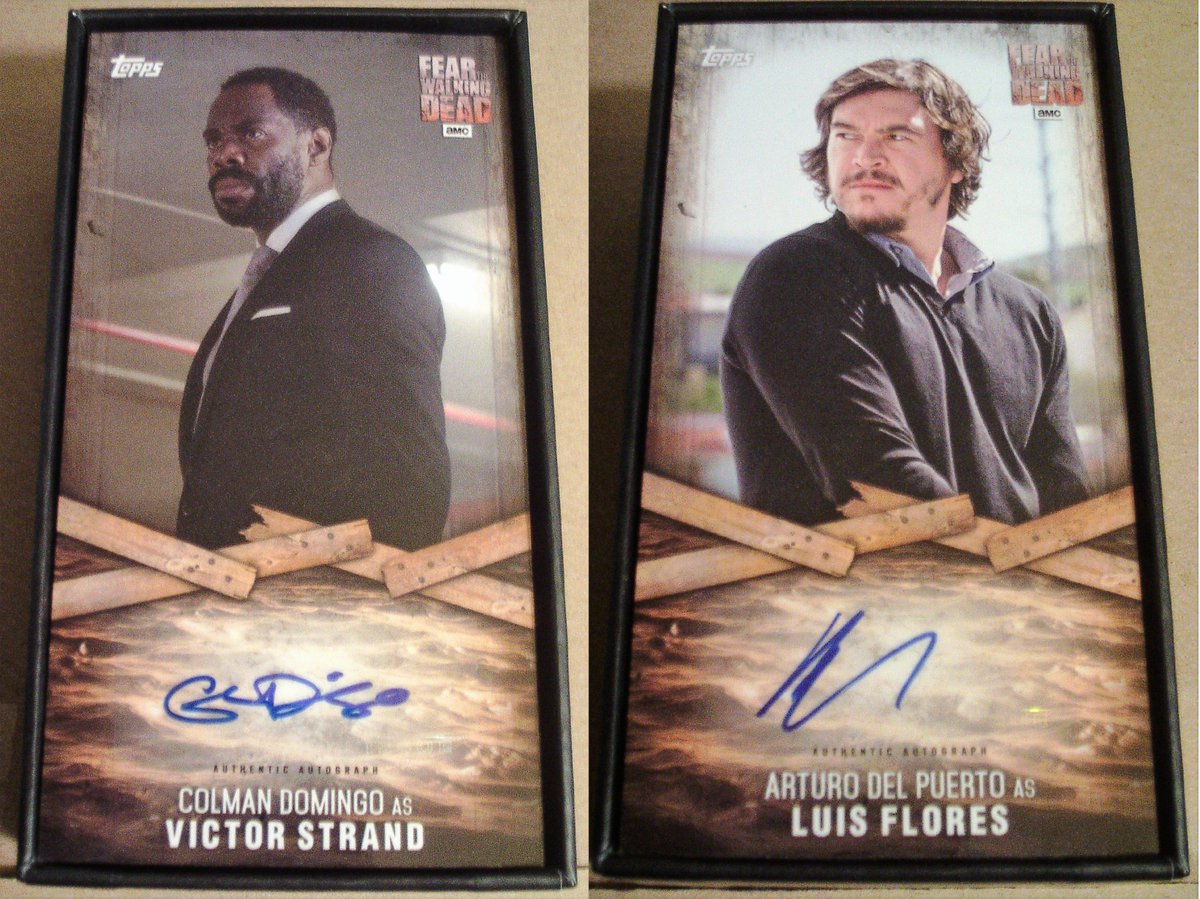 Bmoney888's tweet photo. #MailDay Early #Christmas π#TheWalkingDead Boxes I won from @Topps #Topps20DaysofGA Like the Strand Auto but this Relic #ed 25/25 πππ CAAARRRLLL π’Β Thank you Topps so much!! https://t.co/9TvAQA4Qkt