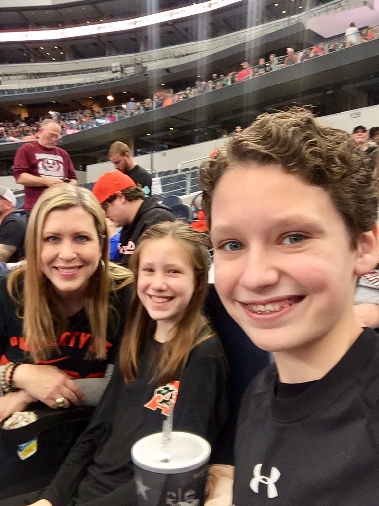 DawnWiggins's tweet photo. #UILState #UILonFOX https://t.co/JROSv9cKW9