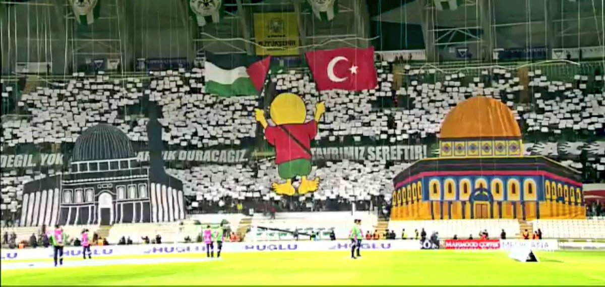 #konyspor taraftarı her zaman farklıdır, farkındalık yaratır 👏🏼👏🏼👏🏼 hepinize teşekkürler bizlere böylesine güzel görüntüler yaşatıp, duygulandığınız icin 💚💚💚