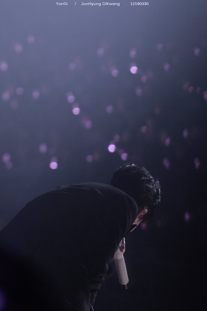 YonGi890's tweet photo. ✨💜
#이기광 https://t.co/cUrq1N7sBv