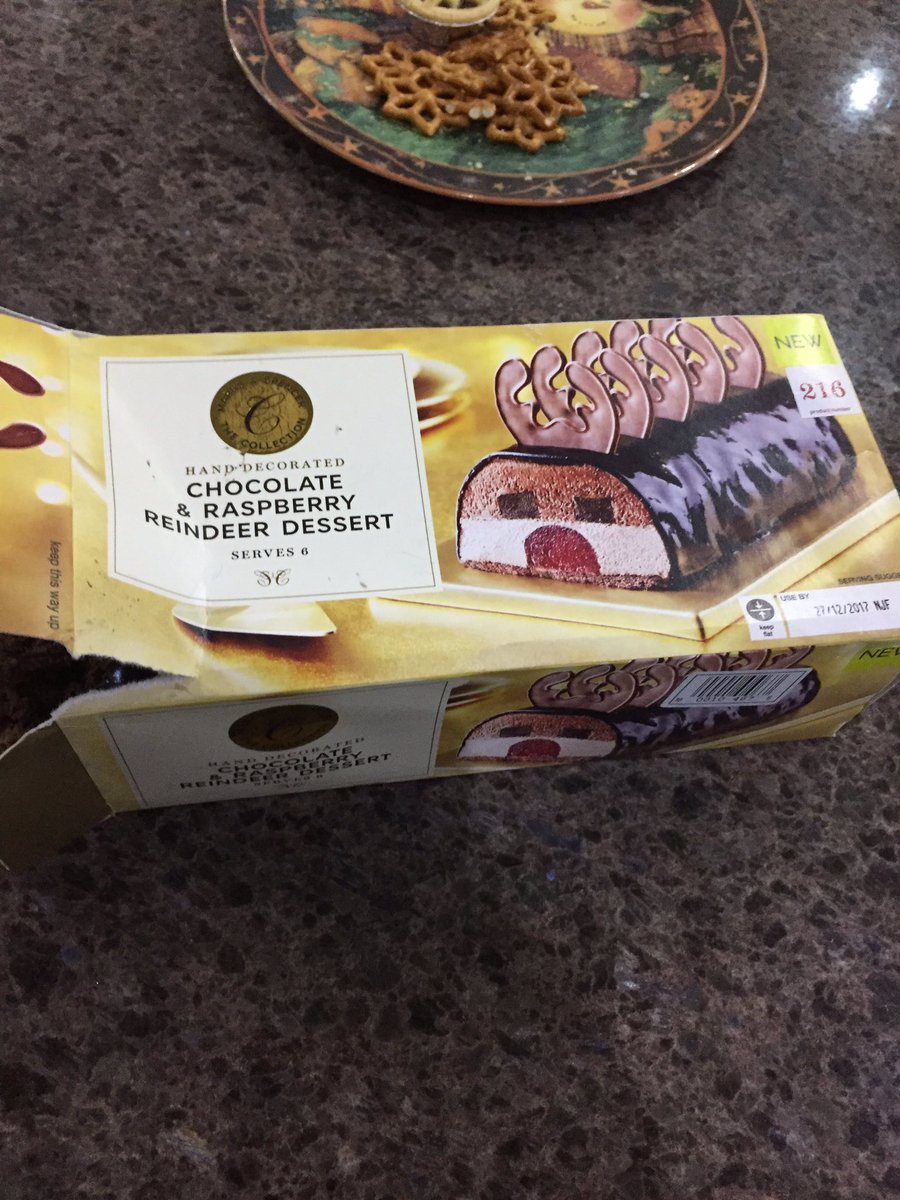 jamesmercerIFA's tweet photo. @marksandspencer just sat down with my girls to enjoy our Raindeer desert and found this... the girls were not impressed....hopefully I will be able to get a replacement at a local store??? https://t.co/QA4wlaOIu6