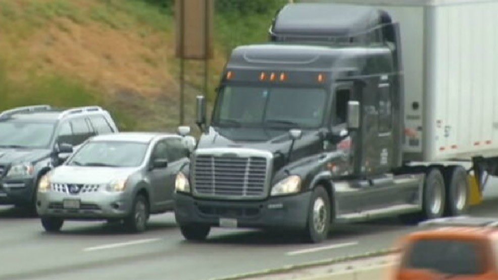 LittleRhody9's tweet photo. Because of @GovRaimondo #TruckonlyTolling will cause higher rates for #retailgoods to be delivered to #Target #Walmart #GroceryStores #Restsurants #AmazonOrders #UPSdeliveries etc @Captain_Gaspee @RITrucking @SenatorRuggerio @RISpeaker https://t.co/cwtrB0mbDO https://t.co/cCHwNhbioz