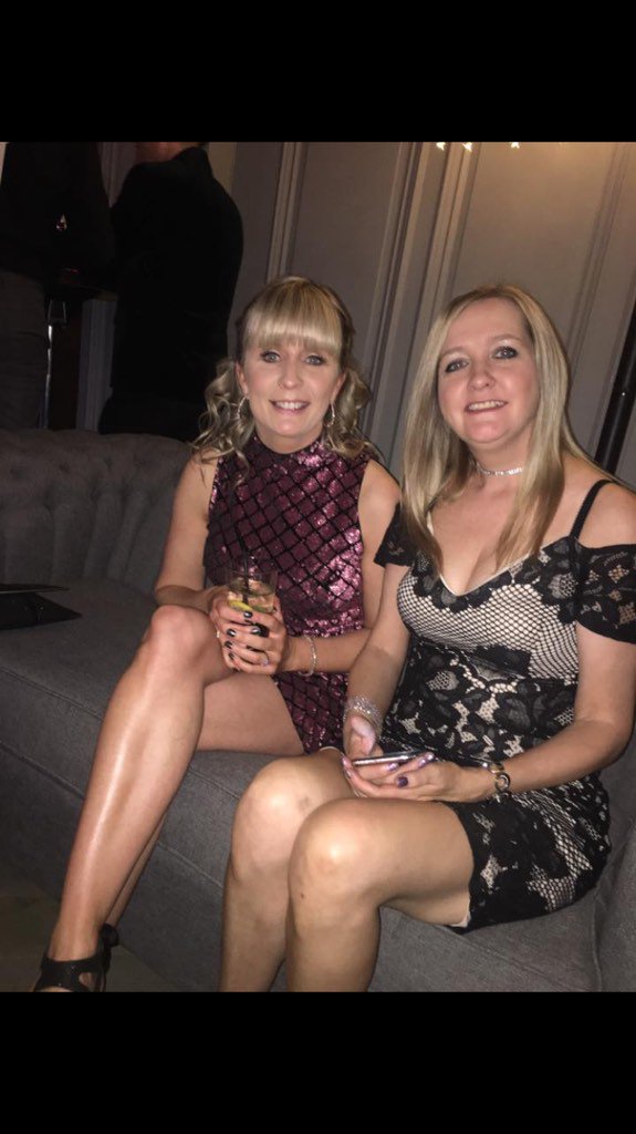 _gillianwelsh's tweet photo. YDT Christmas night out #grandcentralxmas https://t.co/fsEQ2pgDUB