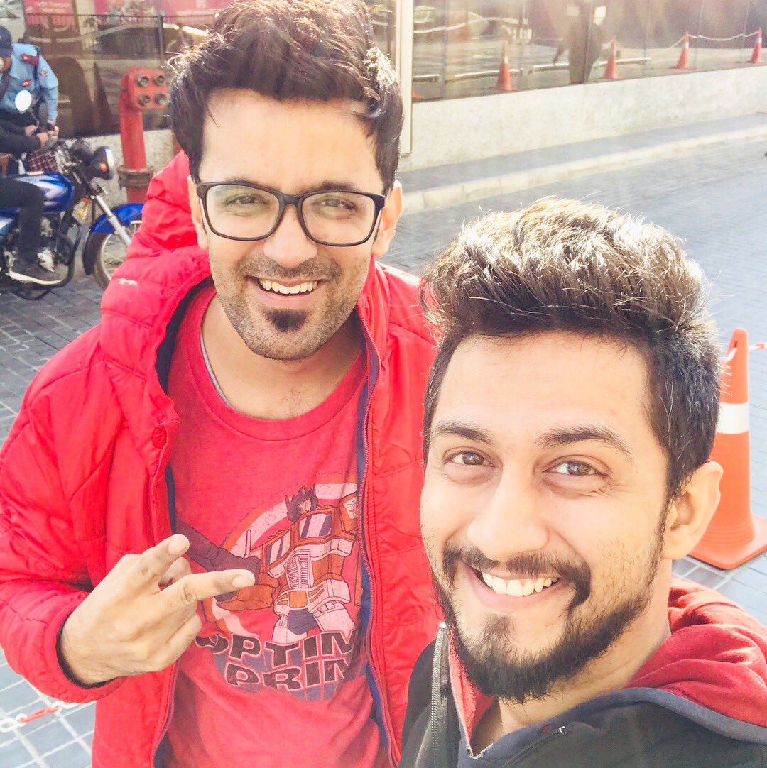 digitalpratik's tweet image. Awesome healthy talks with @JitendraBlogger on #DigiTalksbyDigiperform

If you have any questions tweet with #AskDigiperform