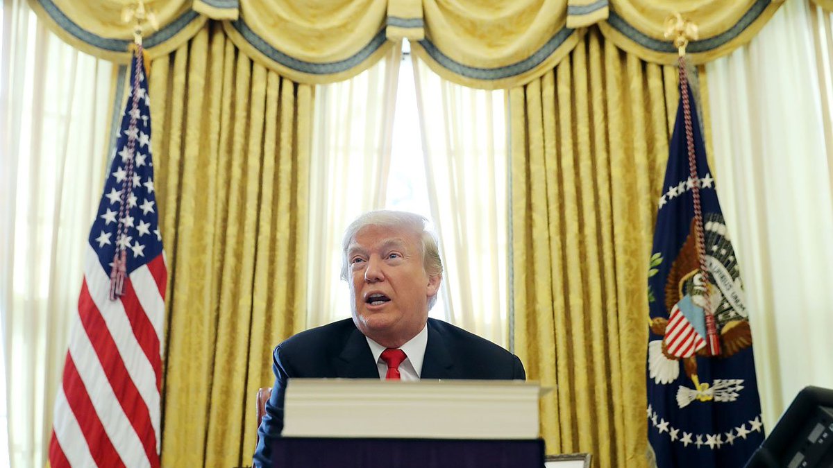 White House denies New York Times report that Trump said Haitian immigrants 'all have AIDS' bit.ly/2BI7pzO https://t.co/1VMLSRShYf