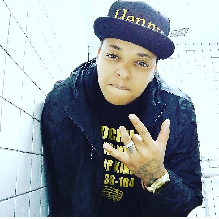 KnoChillz_100's tweet photo. #knochillz #louisiana #thebootbaby #king100 #grindgang #standup #godfamilysuccess #followme #hitthefollowbutton HAPPY HOLIDAYS FROM KNOCHILLZ! 💯 https://t.co/imDaFAXq9E