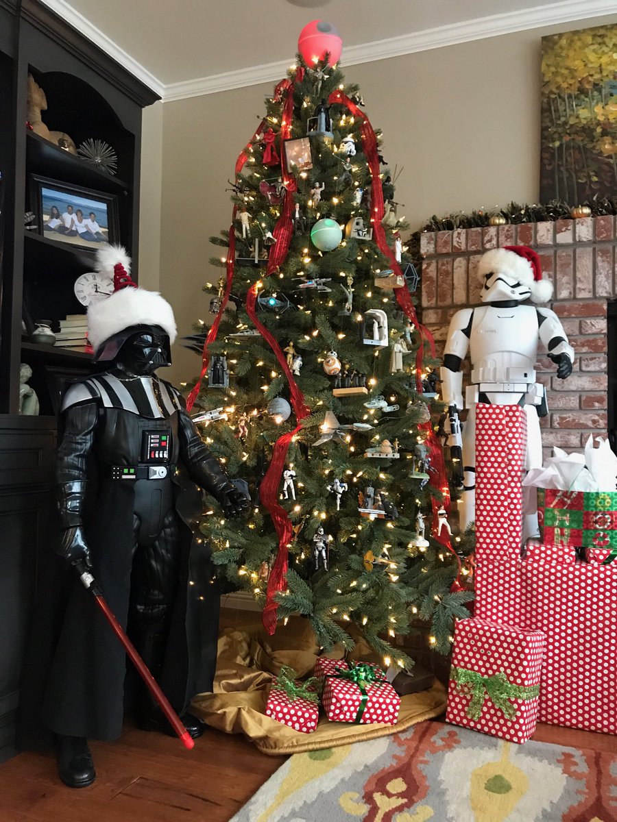 greggutfeld's tweet image. My brother in laws tree only has Star Wars ornaments. He is 55 years old.