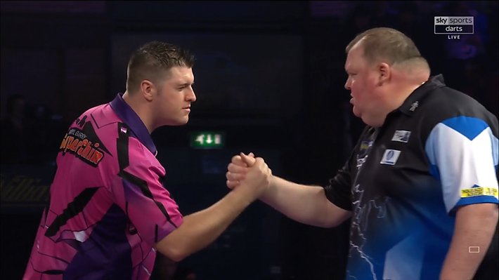 HENDO WINS!! 👏

John Henderson pulls off one of the biggest wins of his career as he dumps out fourth seed Daryl Gurney 4-2 in the Second Round! #WHDarts