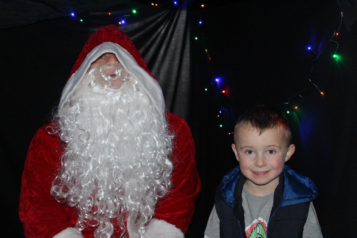 siopllithfaen's tweet image. Diolch @SantaCymraeg  am ddod i #Llithfaen bore &apos;ma ar adeg mor brysur #NadoligLlawen