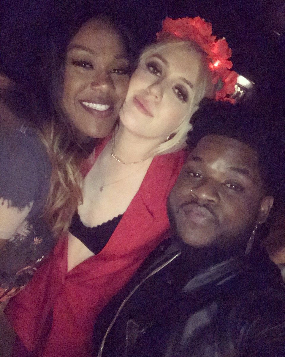 DavonFleming's tweet photo. Congrats to my boo @ChloeKohanski โค๏ธโค๏ธโค๏ธ Iโm super happy for you & excited for you future!! Love you forever sis ๐๐ฏ @NBCTheVoice https://t.co/3DgB1O5Owt