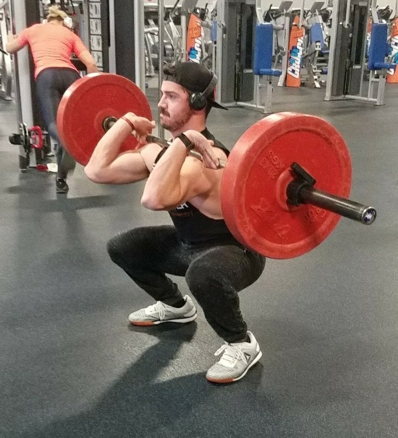 PhysEd_Warrior's tweet photo. Winter break doesn't mean take a break on improving. #forgedstrong #crunchtv #crunch https://t.co/y0toAX5Ojx