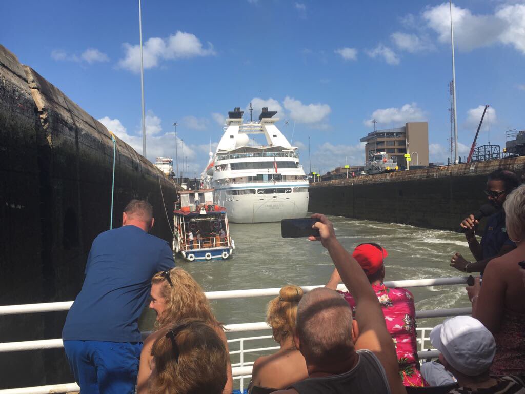lisabailey_star's tweet photo. Panama Canal - 8th wonder of world. Fascinating tour @TUIUK #marelladiscovery2 https://t.co/ZWBQldsQ3Y