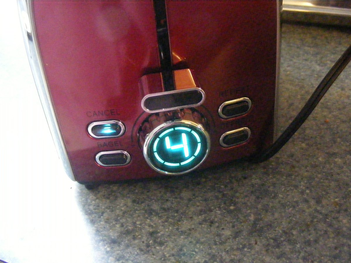 BobbettJascor's tweet image. BESTEK 2-Slice Toaster Stainless Steel 7 Browning Digital Control with Bagel, Defrost and Reheat Mode  #Bestek #Toaster #RetroToaster #DigitalToaster  amzn.com/B077982LDL