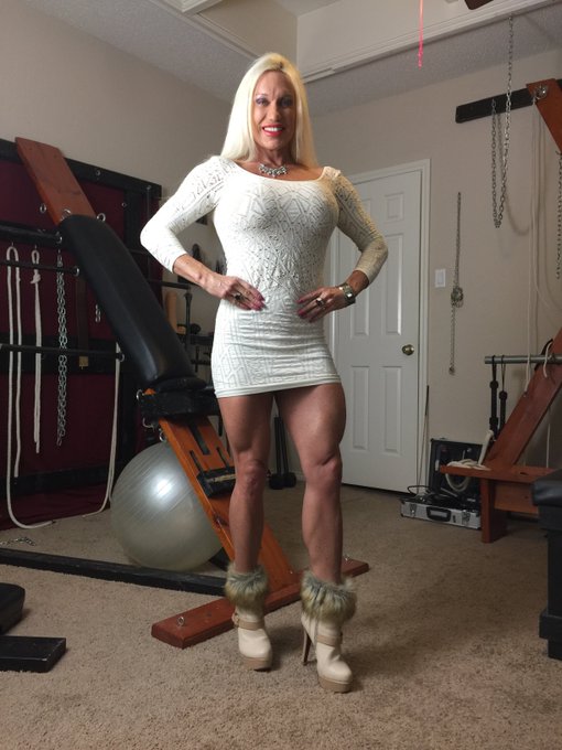 Last night from My #Dallas playroom then a night out on the town with My members! #HappyHolidays https://t<a href="/tag/dallas"class="tags">#Dallas</a><a href="/tag/happyholidays"class="tags"><span>#happyholidays</span></a>