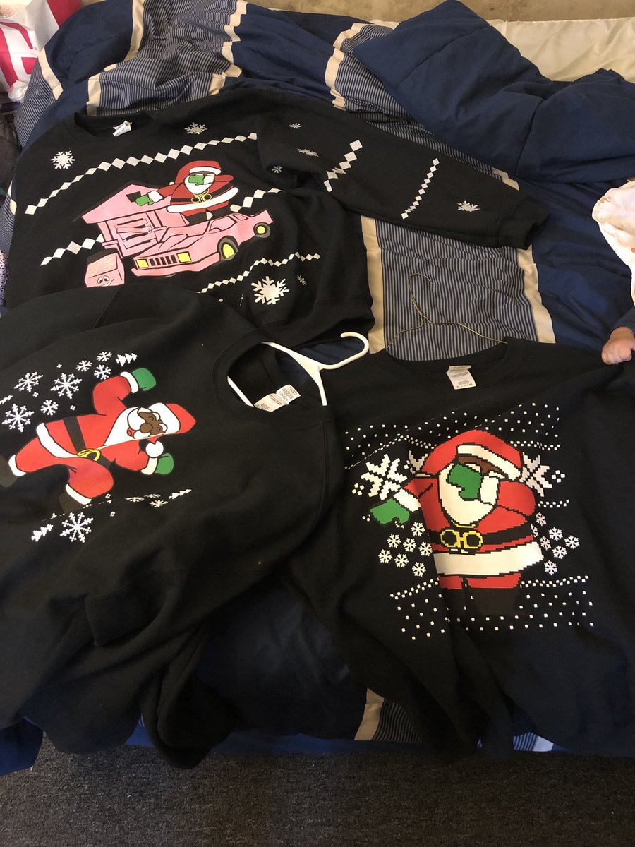 ShadyG's tweet photo. It’s basically tradition at this point... @2chainz #trapsanta https://t.co/x9U2Nfnbxk