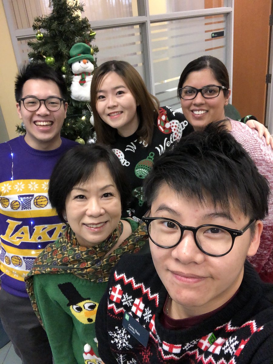 Happy holidays from Br9725🎅🏻🎄🎄🎄🎅🏻<a href="/ayick_yick/">Allison Yick</a> <a href="/sanielontheair/">Saniel Chand</a> <a href="/AdamChu_TD/">Adam Chu</a> <a href="/JessieDhinsa/">Jessie Dhinsa</a>