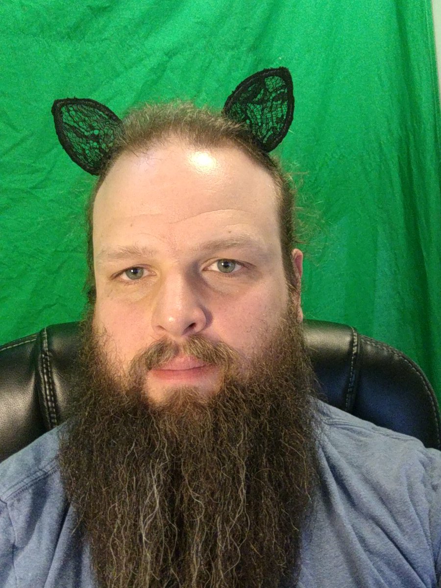 TAINTACULAR1's tweet photo. Working on stream setup. Maybe I'll get a normal schedule one day and be productive. One day. #twitchstreamer #randomly #beardedstreamers #catears #notbalding https://t.co/Jp4HQ4jIXq