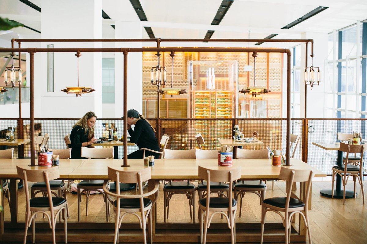 5Senses's tweet image. Airport coffee doesn’t have to be terrible! Here’s where to fuel up before a flight:
@PerthAirport
T1 | Landside // 6000 Acres
T3 | Airside // Three Bears
@SydneyAirport
T1 | Airside // @kitchenbymike
@Melair
T2 | Airside // @CafeVue
