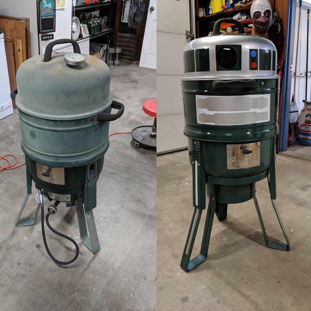TheJWjr's tweet photo. Before and after. #smoker #bbq #diy #starwars #r2bbq #green https://t.co/kHE4YpS45i https://t.co/7kFkYR9nx2