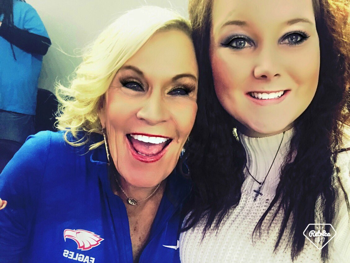 jcainmarykay's tweet photo. Mission accomplished!! Got our state title back!! 35-33 #txhsfbplayoffs #AUP #UILChampionship #AllenvsLakeTravis #AllenEagles https://t.co/NNlwYdOgDm