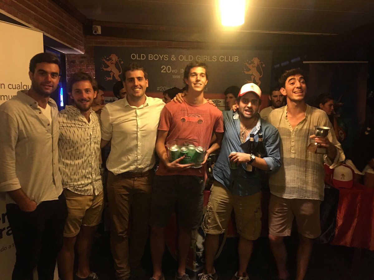 Pasamos a los premios de los Hombres! 

🏆 COPA DE HONOR
⚽️ El Totten le había ganado el Jueves al Stoke por penales, y se quedó con el Honor! 

#20internoSUMMUM