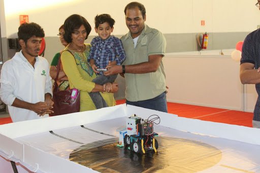 leaprobots's tweet image. #HyderabadKidsFair #RoboGames #LeapRobots
Happening Now @ Hitex.
