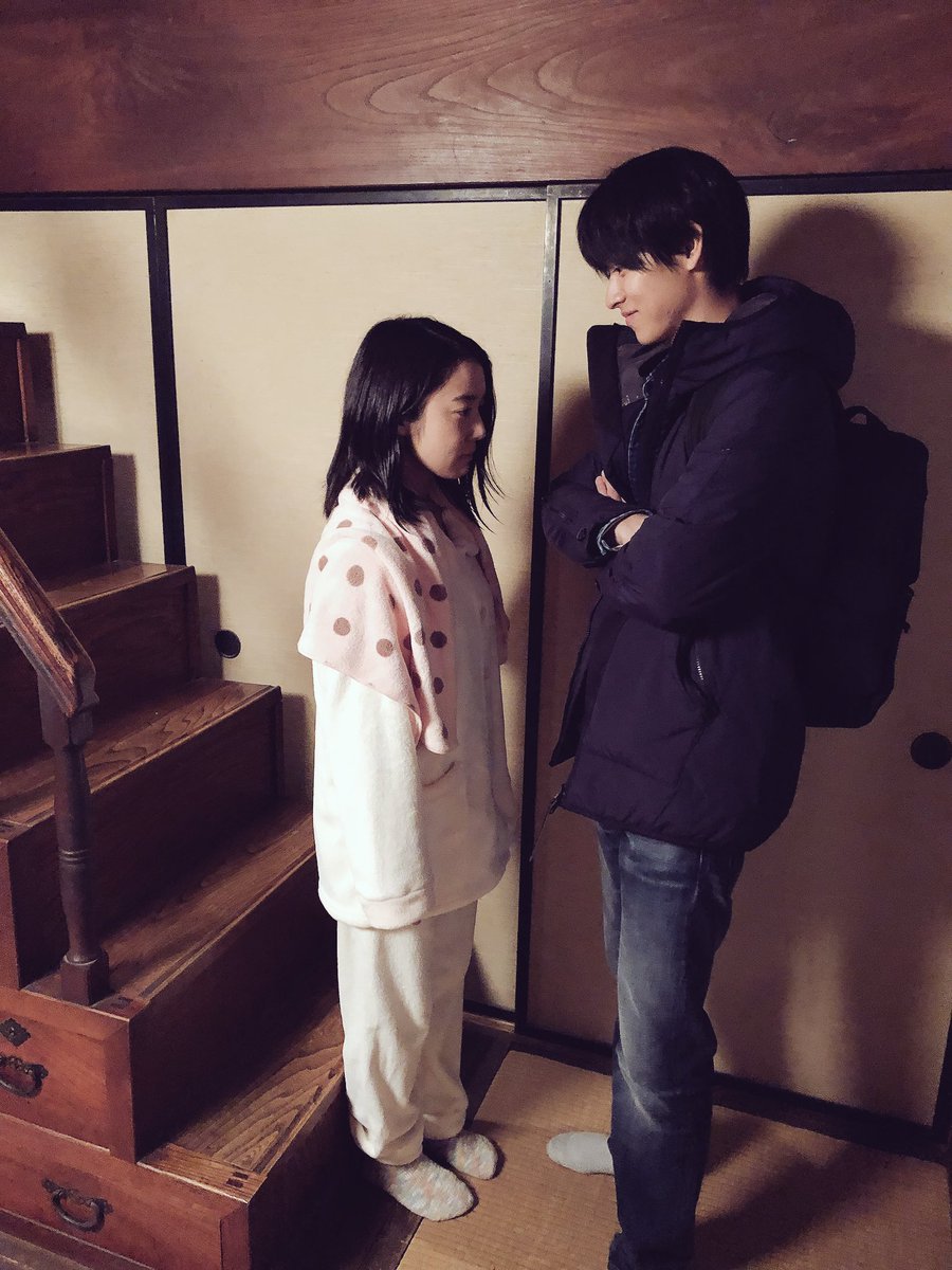 rikuou_tbs's tweet photo. 🎉陸王・最終話まであと10時間！！🎉
茜と大地の兄妹ツーショットラスト撮影でいっぱい撮りました🙆‍♂️

#陸王 #tbs #池井戸潤 #山﨑賢人 #上白石萌音 #あと10時間👀 https://t.co/t9U23Y7RiU