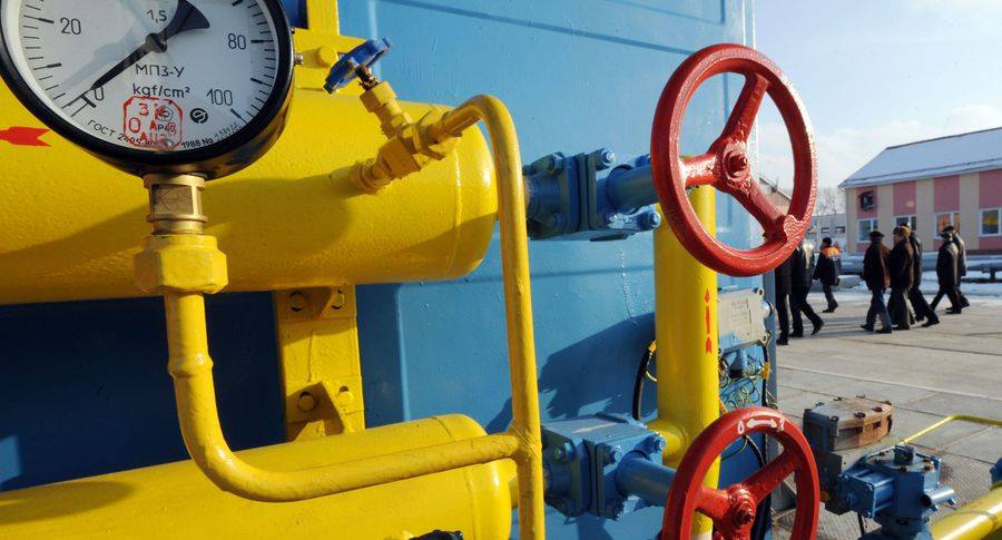 Снова в который раз при подходе зимы киевский режим закупает газ за кредиты Снова в который раз при подходе зимы киевский режим закупает газ за кредиты