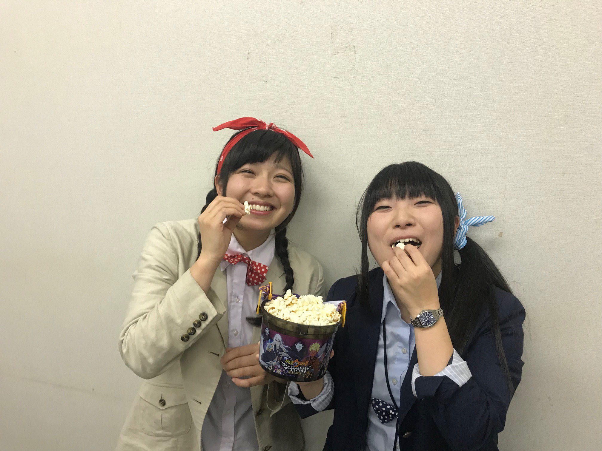 イオンシネマ徳島 Twitter પર 覚醒エンマポップコーンbox絶賛販売中 絶賛販売中の 覚醒エンマポップコーンbox は なんと 当日に限りポップコーンのおかわりし放題 映画を見たあと おうちでもポップコーンを楽しめちゃうんです ゴジカル本番前に