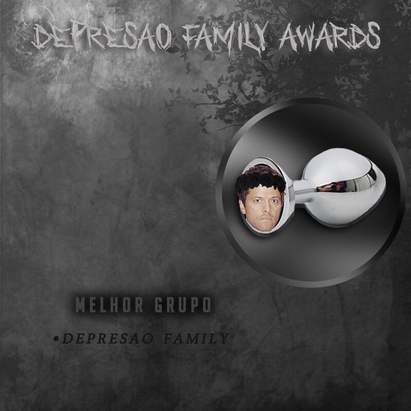 squadestielf's tweet photo. E AGORA PRA FECHAR COM CHAVE DE OURO EU DEDICO ESSE PRÊMIO PRO DF INTEIRO
UMA FAMÍLIA DESSAS
MORTAS UNIDAS JAMAIS SERÃO VENCIDAS
ICONE QUE BOTA TAGS NOS TRENDS
TODO MUNDO ACLAMA 
MELHORES MEMES E MELHORES PESSOAS
PARABENS SEUS POC
#DestielFamilyAwards 🏆 https://t.co/44YcditXWn