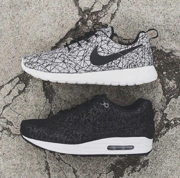 Chuckwallaaa's tweet photo. Need. #fitness #kicks #goals https://t.co/2HaWnllinR
