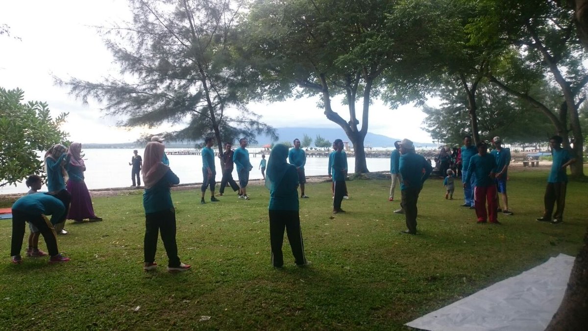 eltykrakatoa's tweet photo. Fun Games BPR Syariah Lampung Timur.
#funrecreation https://t.co/0w40PY742I