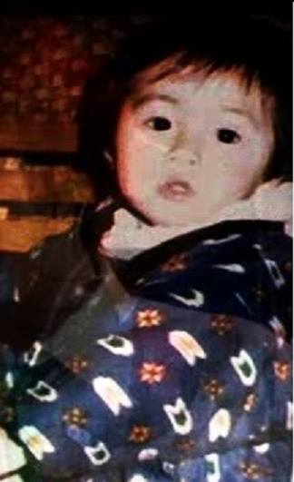 Hiikariizumii's tweet photo. Otanjoubi omedetou to my sweetie Aibachan 😘😘💚
#AIBirthday_35 #相葉雅紀35誕生祭 #相葉雅紀 #MasakiAiba #35th #Aibaby :D #24Dec1982 #24Dec2017 https://t.co/pcYYMrmuYa