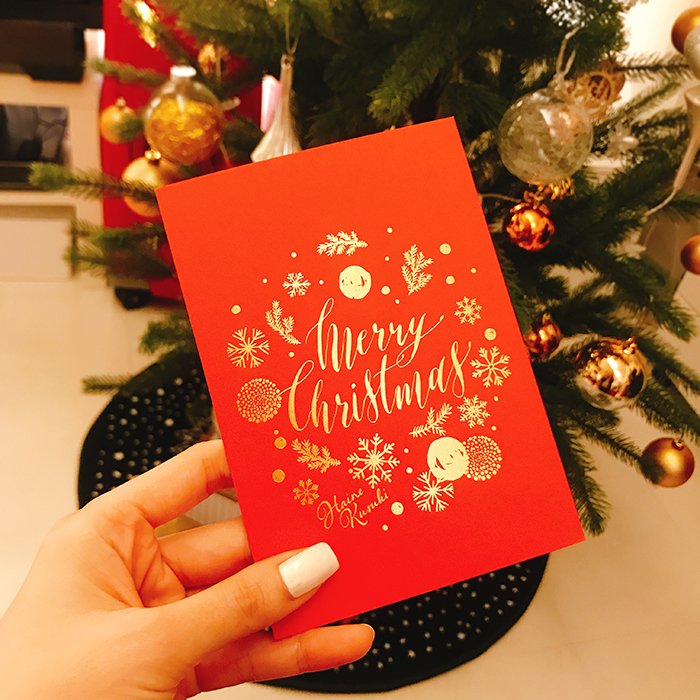 くすきはいね Merry X Mas タイムラインがたくさんの幸せに溢れていて 私まで嬉しい気持ち 今年は年賀状の代わりに大切な方々にクリスマスカードをお送りしました 赤ボード紙に箔押し一本 どうぞ幸せな日々が過ごせますように