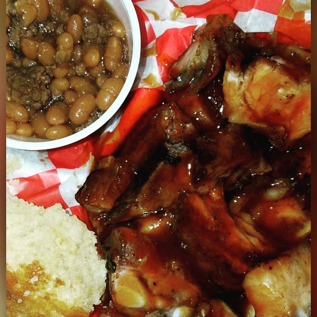 backyardque's tweet image. 