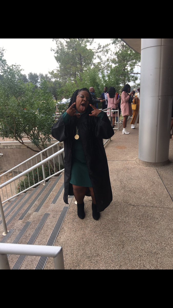 _simplyNu's tweet image. #gradszn #HBCU #pvamu17 🤸🏾‍♂️🏌🏾‍♀️
