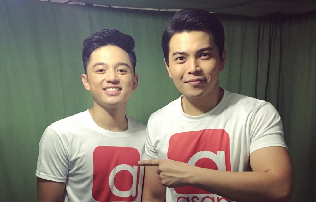 jereeemeh's tweet photo. Work until your Idols become your Rivals 😉😄❤

#ASAPGivesBack JustLove 💚💙 
@VoiceTeensJer https://t.co/TpeQ7Qy20a