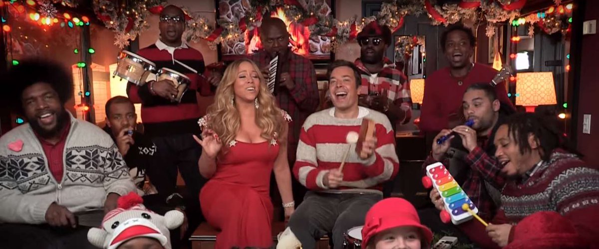 dutchcowboys's tweet image. Dit blijft het allerleukste kerstfilmpje ooit: Jimmy Fallon en sexy Mariah Carey bit.ly/2CSntuH