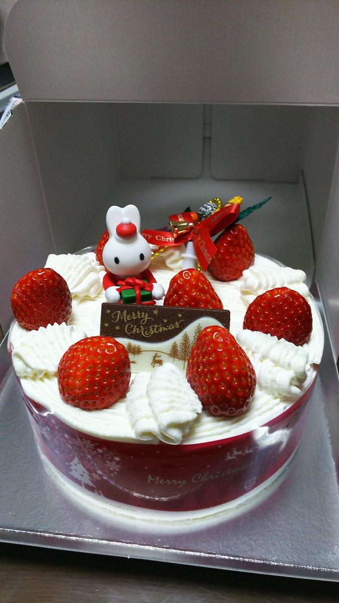 きたさん Auf Twitter キーケー食べる 今年は武田菓子店に 予約し損ねたから シベールさんのケーキ 明日はセブンのケーキww