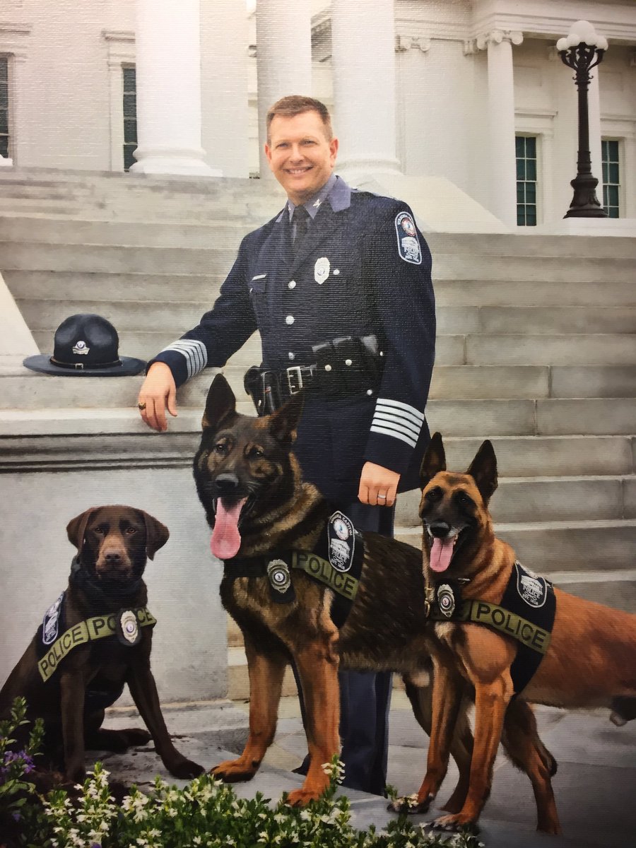 <a href="/VaCapitolPolice/">Va Capitol Police</a> wishes you and your loved ones a merry Christmas from Lucy, Atos, Gunner and Col. Anthony S. Pike.