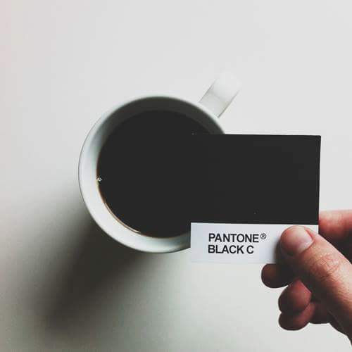 Ormai da quando studio allo iusve, persino il caffè non è più lo stesso. #iusve #Pantone #Coffee