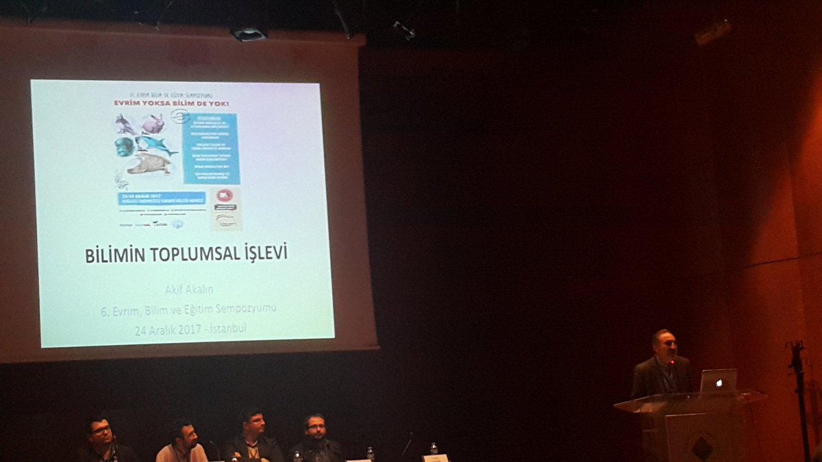 Sabah oturumunun son konuşmasını "Bilimin Toplumsal işlevi" başlığıyla Akif Akalın'dan dinliyoruz. <a href="/evrimsempozyumu/">Evrim Sempozyumu</a> #EvrimYoksaBilimDeYok