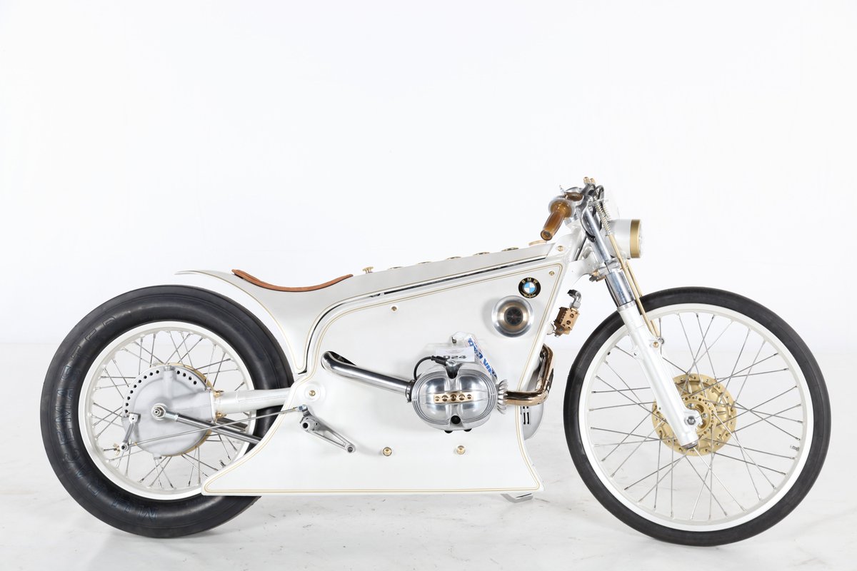 CustomKingston's tweet photo. Kingston Custom BMW White Pahntom https://t.co/euUOHAwakn