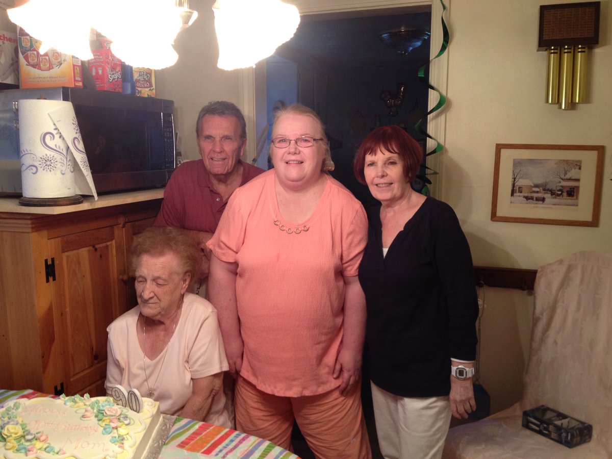 EileenMcCracken's tweet image. 