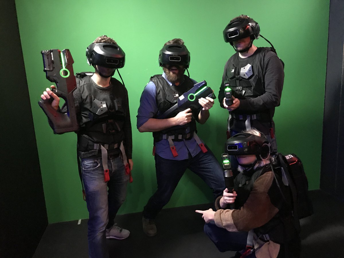 grintstick's tweet photo. Little pre christmas play at The Void’s Star Wars: Secrets of The Empire https://t.co/Bd3t7vzLuu