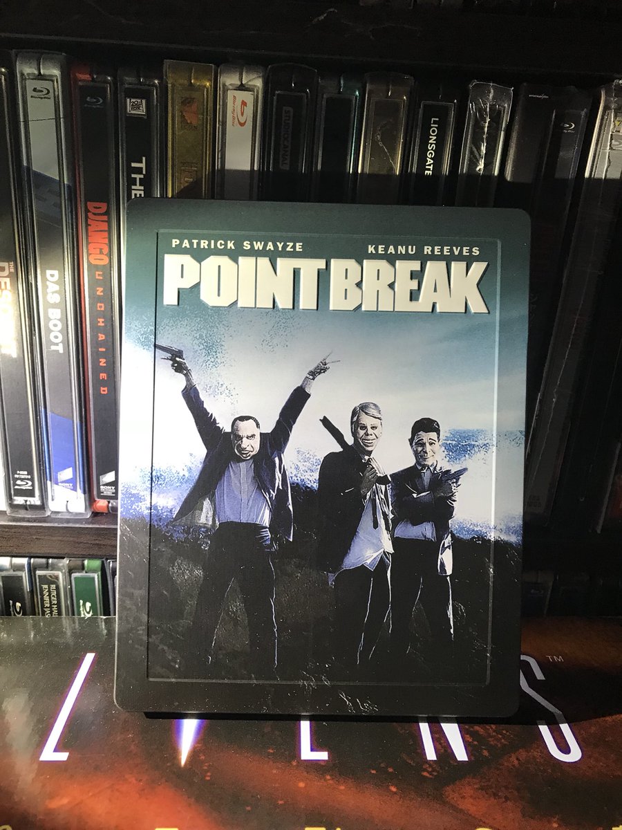 PBRstreetgang73's tweet image. Might not be a Xmas film but is 100% Pure Adrenaline 
Now watching:- #PointBreak #625 and for me still the best foot chase on film #UtahGetMeTwo #steelbook #BluRay