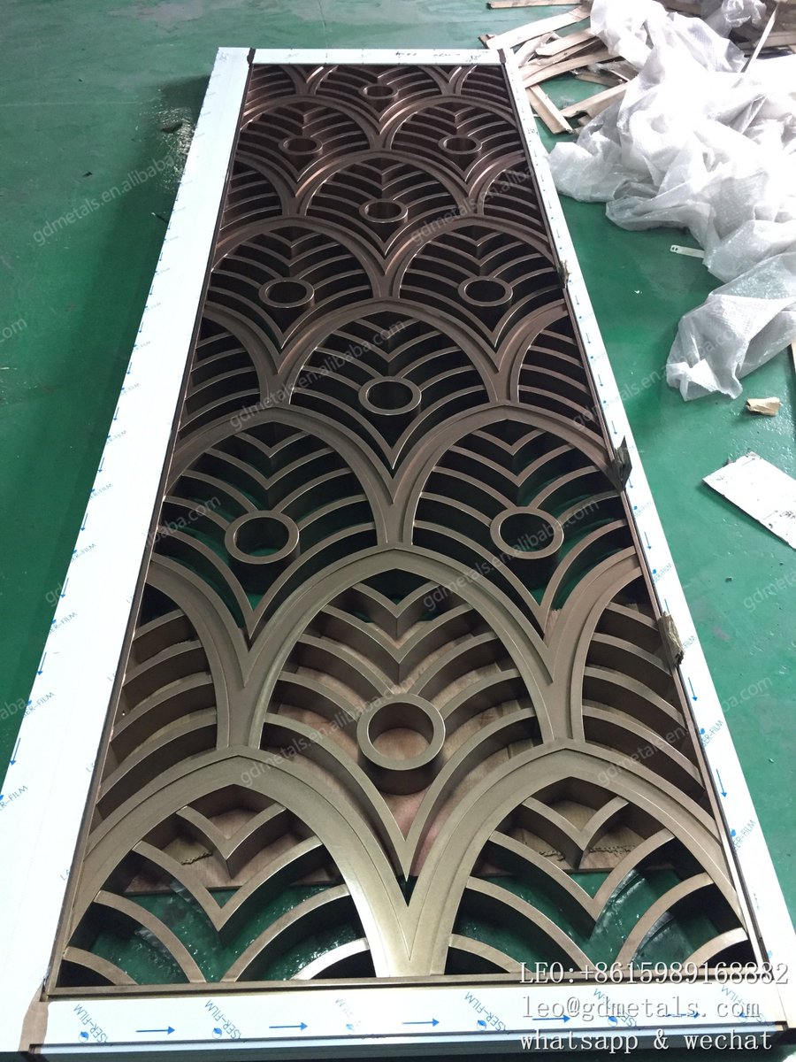 bryant_lithium's tweet image. Korean Paradise Hotel Stainless Steel Metal Divider for Casino Decoration. contact: 0086 15989168882 whatsapp. email:  leo@gdmetals.com
