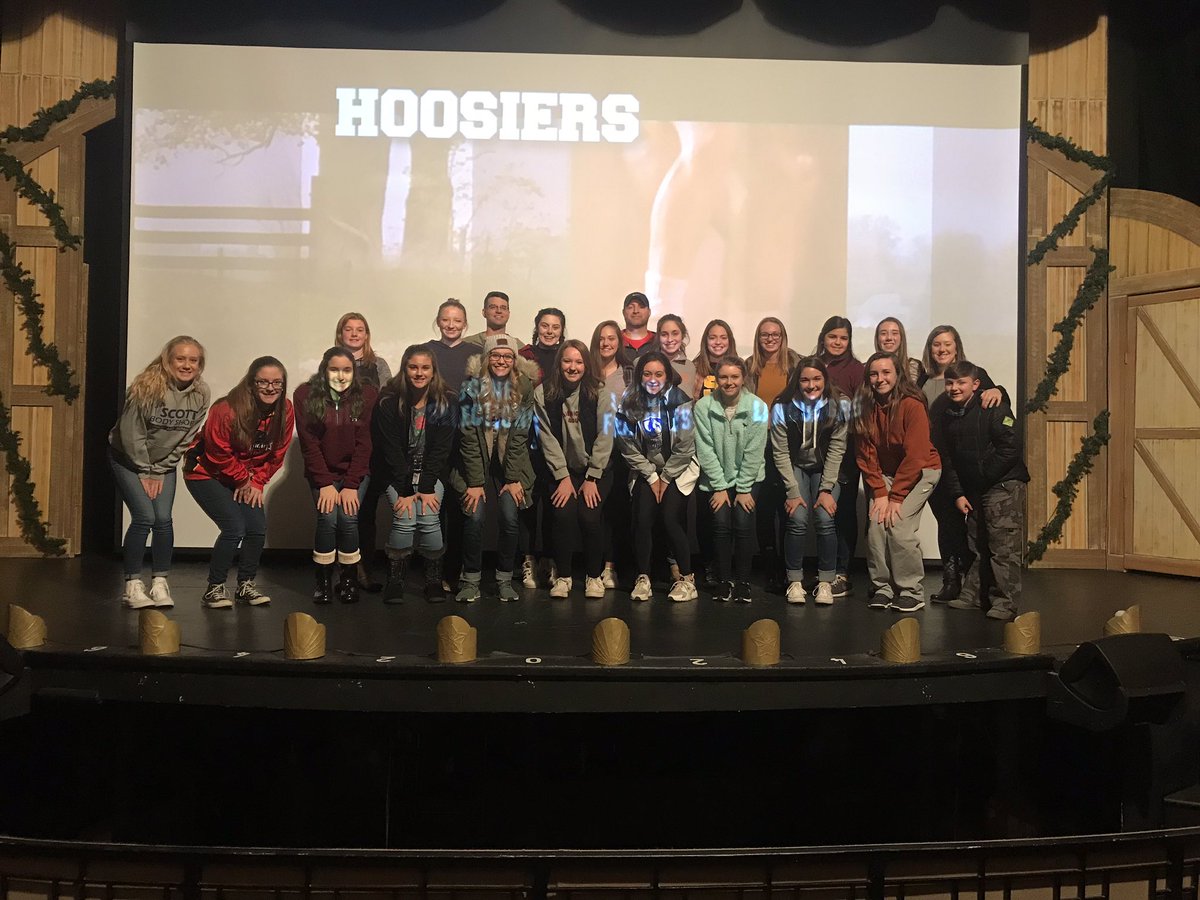 ALAHGirlsBBall's tweet photo. This afternoon the knights watched a classic basketball film at the Little Theatre. Have you ever watched Hoosiers? #GoKnights https://t.co/Ep67fErBWN