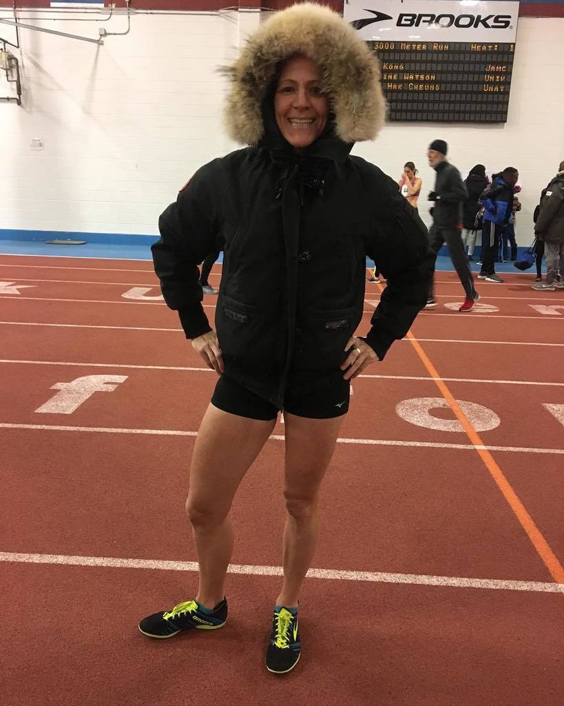 michelletherunr's tweet photo. When the polar vortex is so bad the indoors is almost as cold as the outdoors! 😂😂😂 has my handler a.k.a mom wrap in my parka after freezing my ass for 600m 😂😂😂 bring on 2018! @omatracknfield @mizunoruncanada @polarglobal #track #tracklife #runthe… https://t.co/K8yGySMB0B https://t.co/bKFvYIbeIV